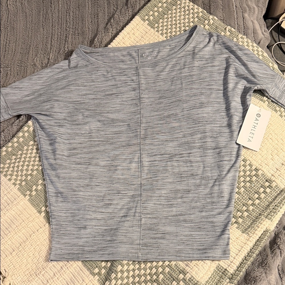 NWT Women’s Athleta long sleeve